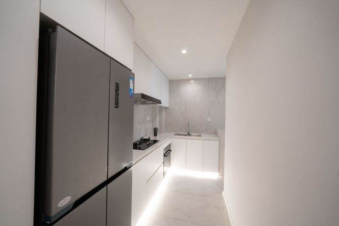 modern 2brs floor heating modern furniture beside Huang pu river 19.8K