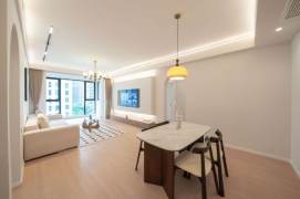 modern 2brs floor heating modern furniture beside Huang pu river 19.8K