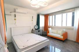 Modern Bright 2br Apt has elevator super close to metro @ Changning 