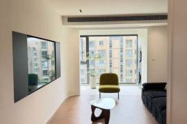 Modern 2 br in MinHang  ,easy to L12 GuDai Rd st.