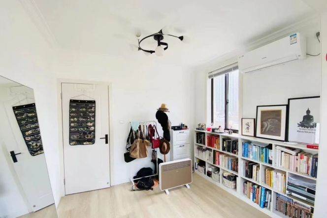 Elevator 2Brs/1Lr/1Bt apt nr Jiangsu rd,M2/11/14