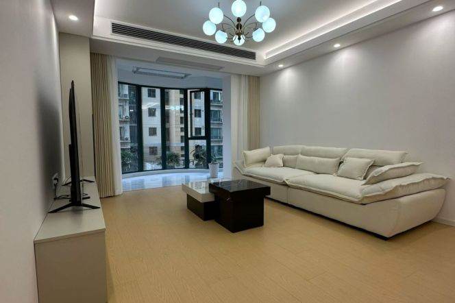 Elevator Spacious 2Br/2Lr/1Bt Close to L2/3/4 Zhongshan Park Station 