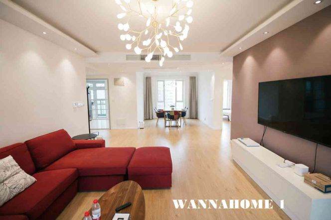 Spacious&Bright&Modern 3Bdrs 2Baths Apt+W Nanjing Rd CBD/Open Balcony/Great Compound