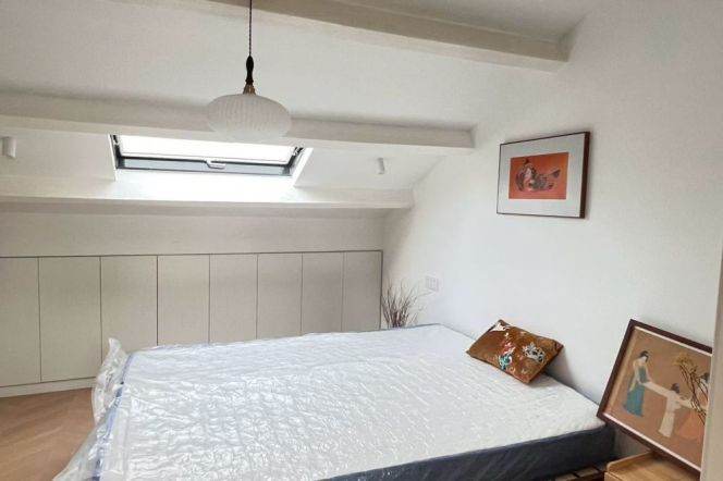 Fresh 1br Nr jiangsu road M2/11