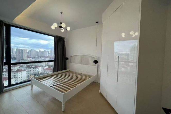 Xujiahui elevator 3BR 3BATH apartment