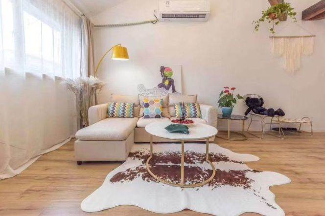 Xintiandi 2BR/2Mins to Metro