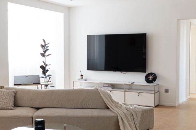zhongshan park station one 3br