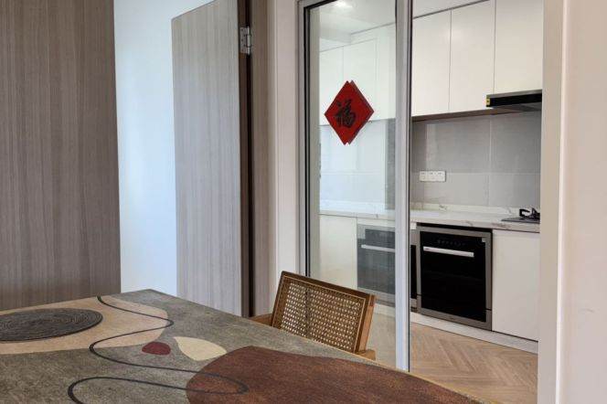 Highrise & Modern & Spacious 3Br-2bathr 135Sqm +scenic windows | Floor heating | Jiangsu rd Mt