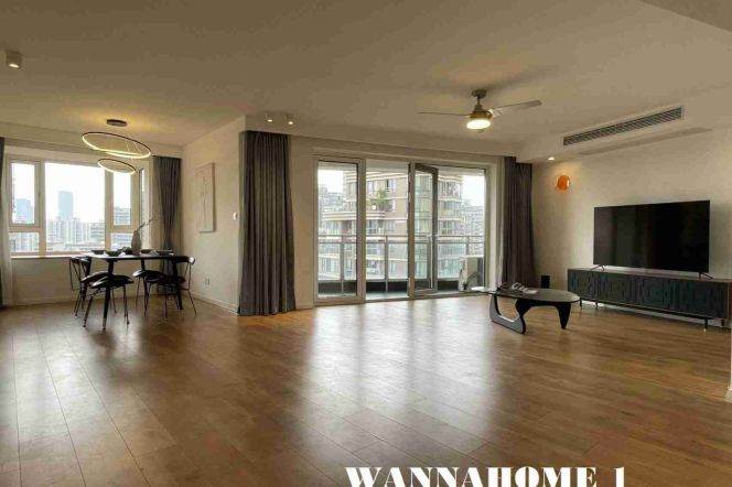 Fabulous&Spacious 3Bdrs 2Baths Apt+Stunning Su Zhou Creek View+L13 Wu Ning Rd/Top Compound