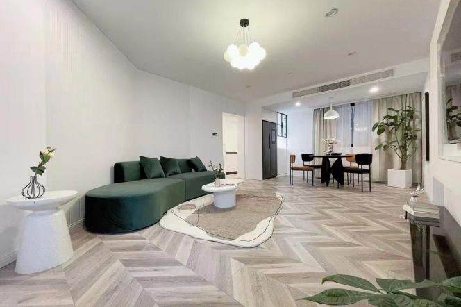 Delightful 3bedrooms elevator apt+heating+central AC+Oven@Wuding Rd