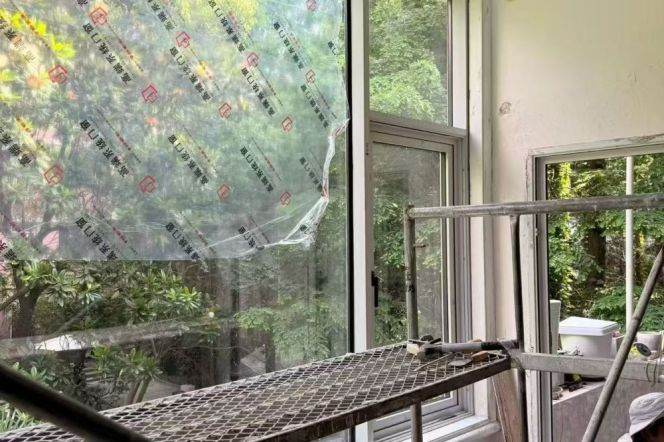 Beautiful Historic APT Green view 2BR Jianguo Rd 20k