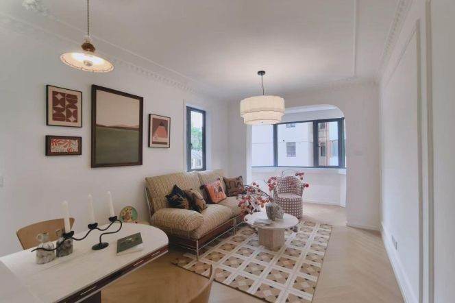Brand new 1br Nr changshu road M1/7