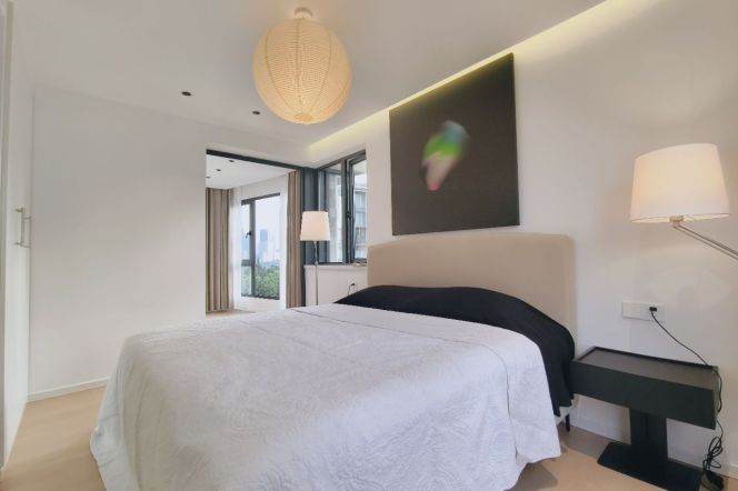 brand new 1br Nr west nanjing road M2/12/13