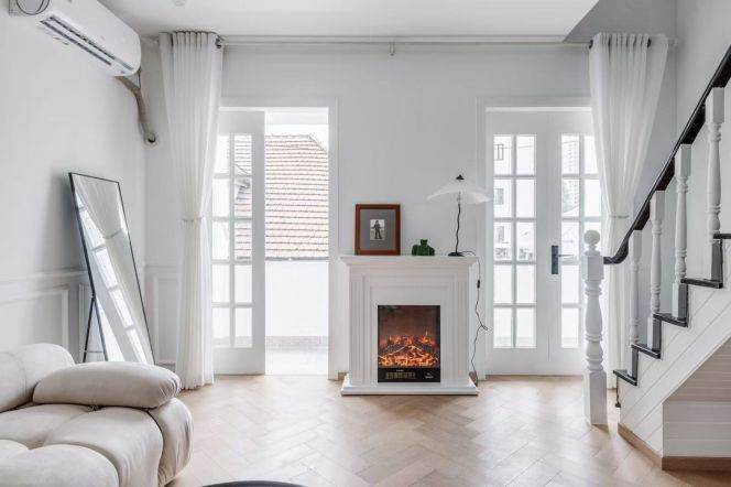 Duplex 2br with terrace near Jiangsu Rd 