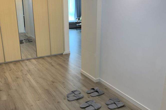 Modern decoration 3brs with floor heating in Lujiazui