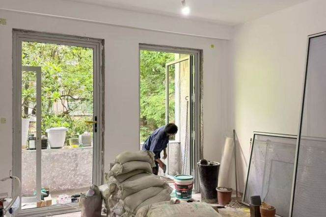 Beautiful Historic APT Green view 2BR Jianguo Rd 20k