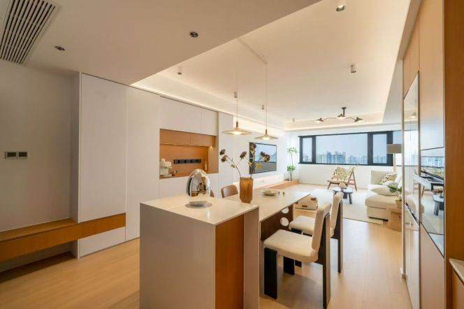 Modern decoration 3brs with floor heating and river view  just beside Su zhou river