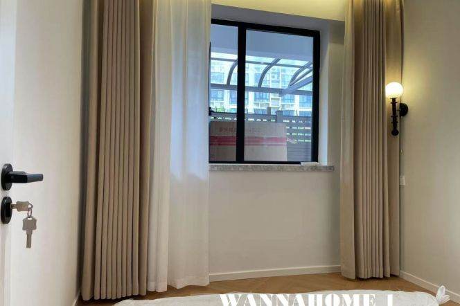 Su Zhou Creek+Spacious&Bright 3Bdrs 2Baths+Large Terrace+L13 Jiang Ning Rd+Green Compound