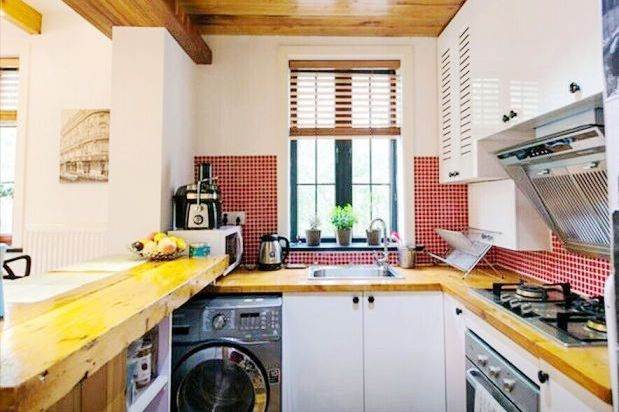 Comfy 2brs /2baths Apt yongkang road