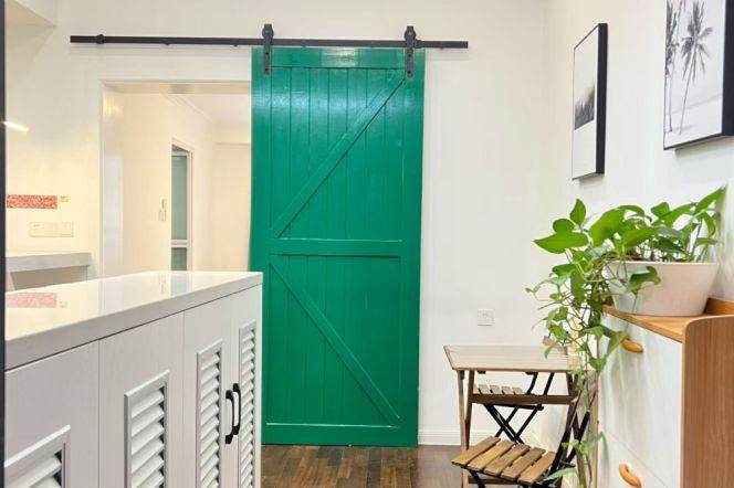 High ceiling 1Br/1Lr/1Bt apt nr Changshu rd,M1/7