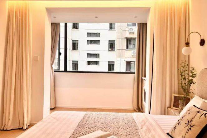 Daduhe rd/modern 1br 2lr/central AC/floor heating/bright room,Tongchuan rd@L14/15
