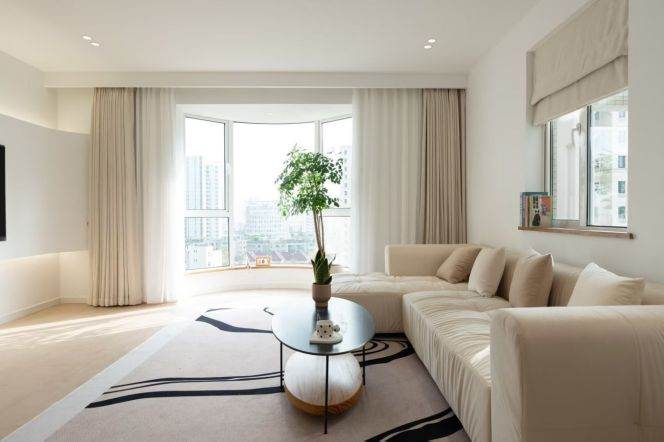  3+1 Bedroom Apartment with Balcony | Xinhua  rd  Near Jiao Tong University