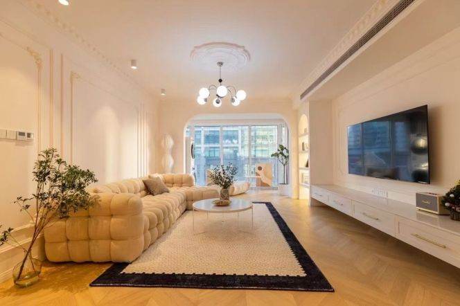 Light French Style 3BR+Study with Parking | loushanguan rd line 2