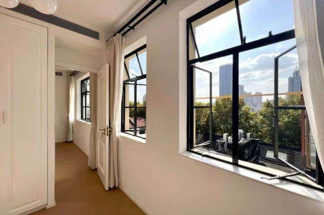 cozy bright 1br with public terrace Nr M1/2/7