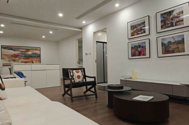 4BR/Balcony/130sqm/Old Xuhui/Jiaotong University Line10,11