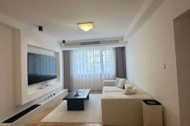 17k Spacious 2Br with floor heating Nr Jiashan Rd.line9/12 close to Sun·Moon·Light