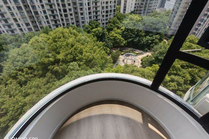 Good tree view, 3Br 2Ba 1Balcony 150Sqm, Wuning rd., L13/14