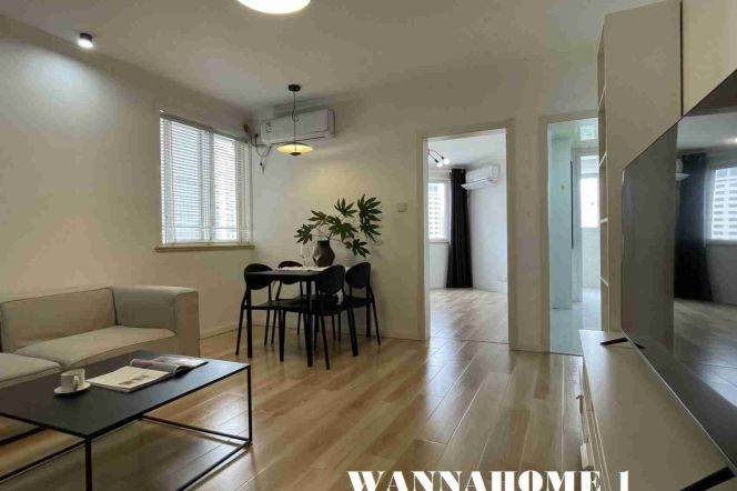 Modern&Spacious 2Bdrs 1Bath Apt+L7/13 Chang Shou Rd+Large Balcony+Great View