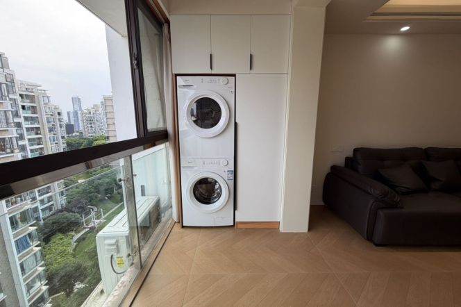 Renovated 2br,2bth,CA,floor heating,close to Line 1