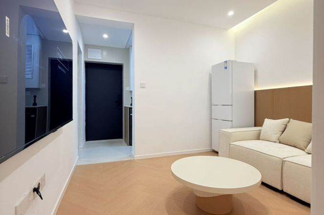 1br, subwayL9,12Jiashan, balcony, key, 6.5k