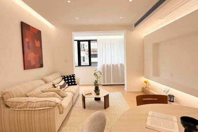 Brand new 2brs Nr xujiahui M1/9/11