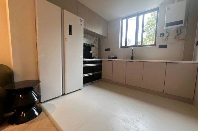 Quality&Tasty 2br,close to SUIS