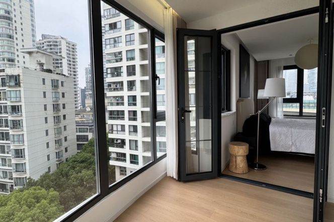Bright 1BR + Balcony | Top of City @ West Nanjing rd metro L1/12/13 | 9F Elevator