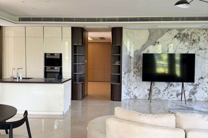 Exclusive Single Courtyard 3-Bedroom Luxury Villa Xuhui Riverside