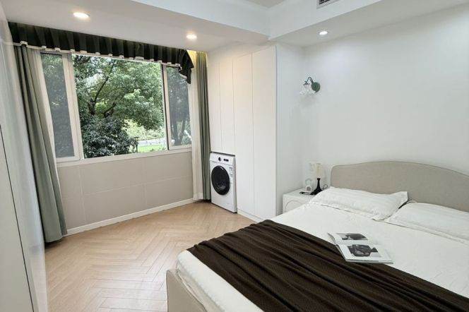 7.6k Comfort 1Br with elevator Nr West Yan'an Rd.line3/4