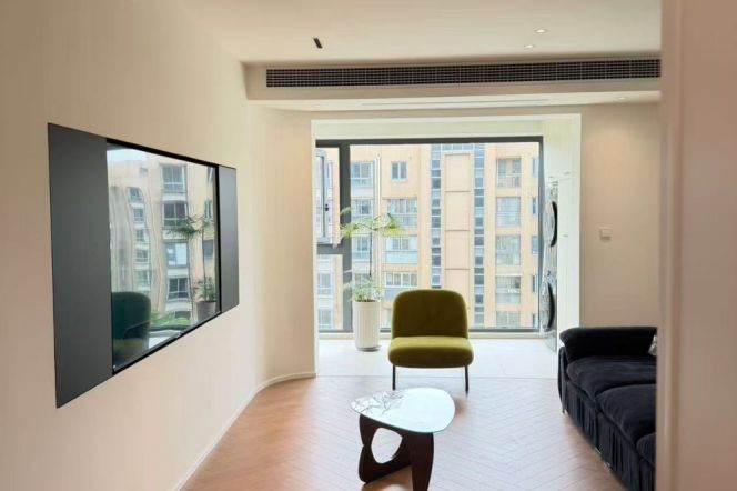 Modern quality 2br,with CA,Floor heating,Oven, close to Line 15