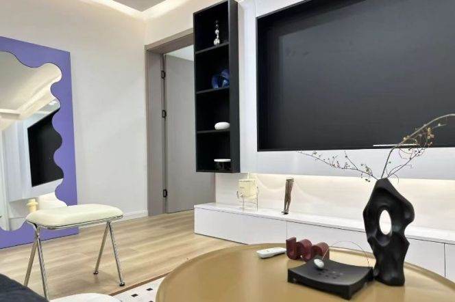 11br,Subway Century Avenue, Balcony, new, 9.9k