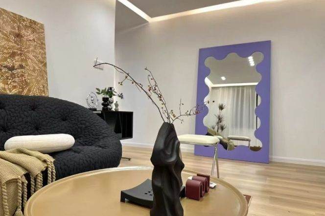 11br,Subway Century Avenue, Balcony, new, 9.9k