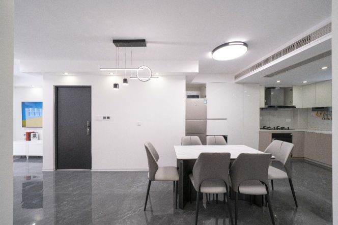 Renovated 2br with Patio nr Jing'an Temple 