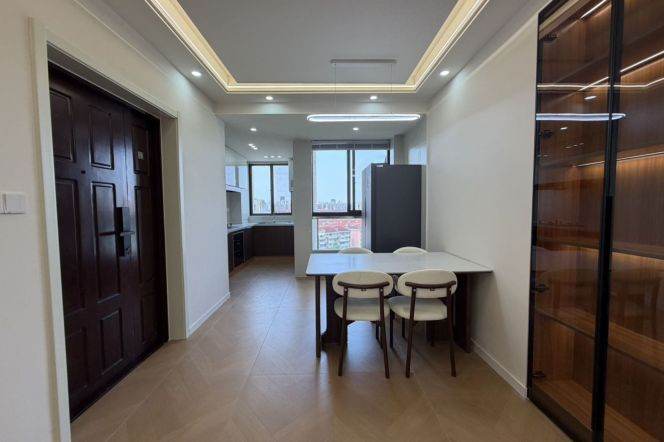 Renovated 2br,2bth,CA,floor heating,close to Line 1