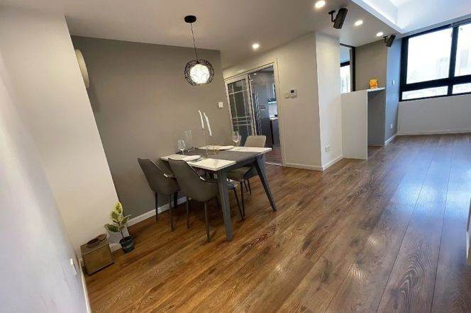  Quality 2br high-rise with Parking nr South Shaanxi Rd   Line 1/10/12  