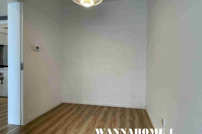 Large Balcony+Great Area/Modern&Bright&Spacious 3+1Bdrs 2Baths Apt/Jing An Temple/L14 Wu Ding Rd