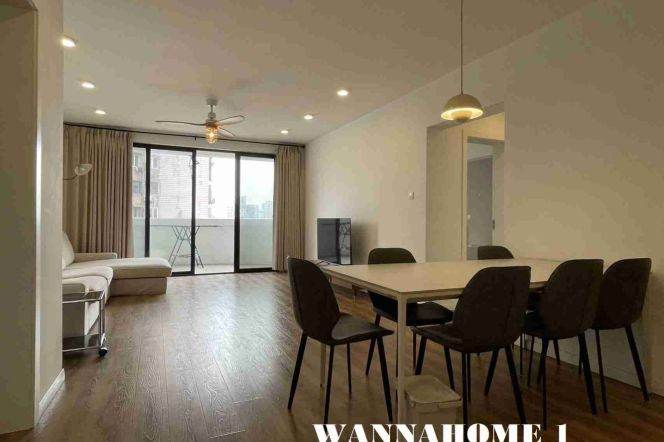 Large Balcony+Great Area/Modern&Bright&Spacious 3+1Bdrs 2Baths Apt/Jing An Temple/L14 Wu Ding Rd