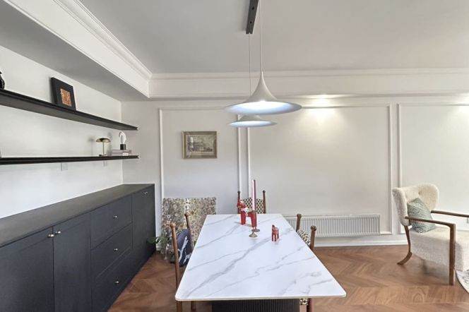 3 Brs, 2 Baths, Wall heating/Dish washer, 150 sqm, Newly renovated @ Lujiabang metro L8