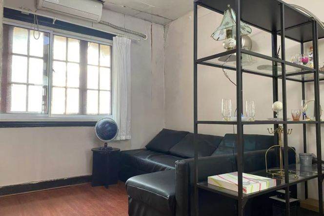 1 Studio lane house near line 9 Da‘pu Bridge metro