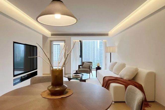 2 Brs, 2 Baths, Floor heating/Central ac/Dish Washer, 120 sqm @ Zhongtan metro L3&4